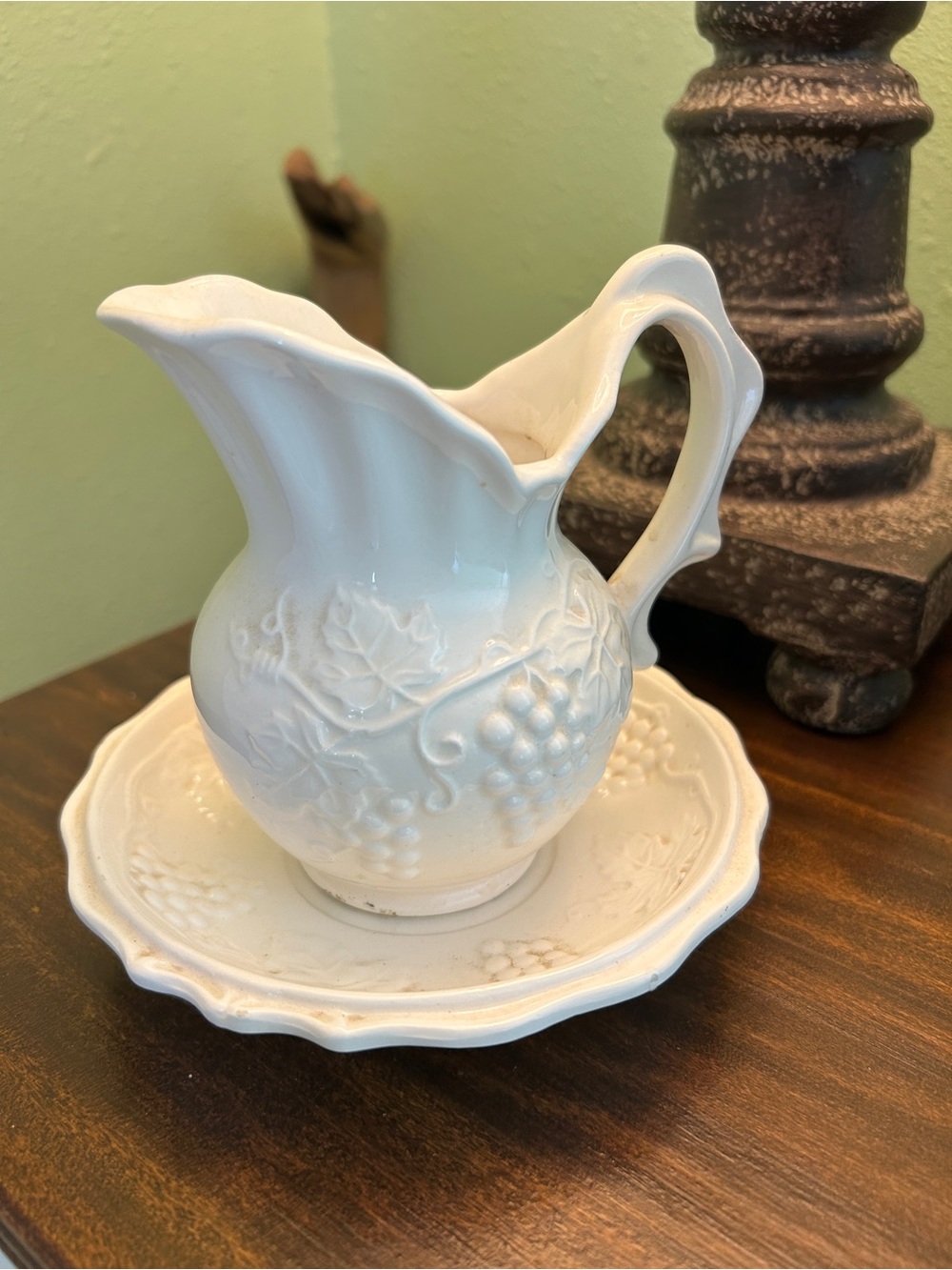 Vintage White Ceramic Mini Pitcher Basin Set Embossed Grapes Scalloped Farmhouse